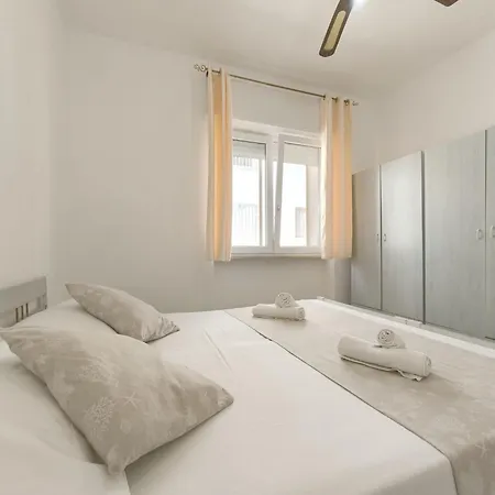 Apartment La Torre-1 By Interhome *